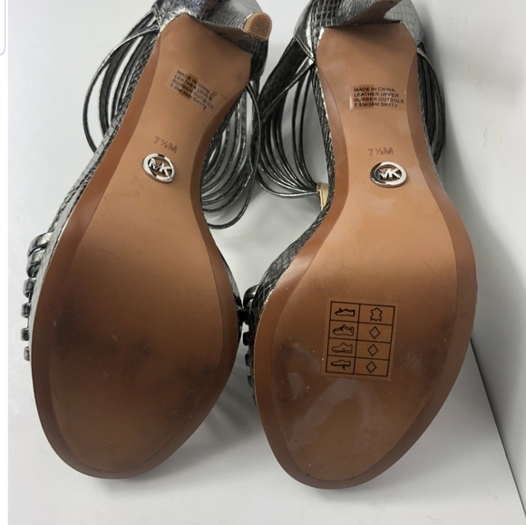 Michael Kors sandal - Picture 4 of 4